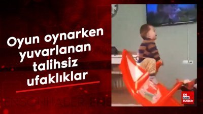 Oyun oynarken yuvarlanan talihsiz ufaklıklar