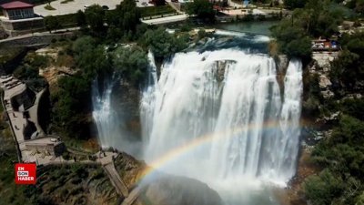 Erzurum’daki Tortum Şelalesi'nin büyüleyici görüntüsü