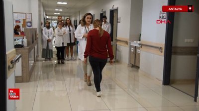 Antalya'da felçli girdiği hastaneden yürüyerek çıktı