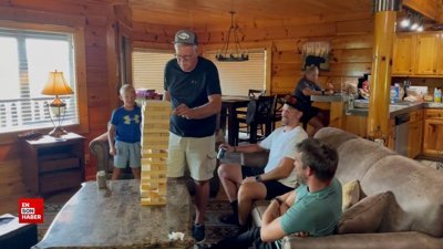 Oyun oynarken Jenga hamlesiyle yaralanan adam