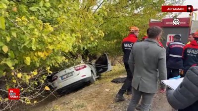 Adıyaman'da otomobil ile hafif ticari araç çarpıştı