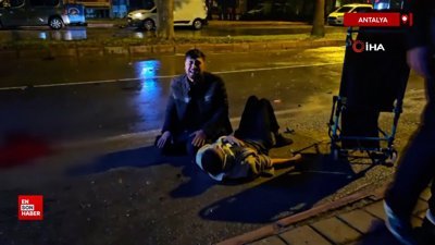Antalya'da kaza yapan otomobildeki genç, yaralı arkadaşları için ağladı
