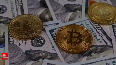 Bitcoin'in fiyatı tarihe geçerek 102 bin doları aştı