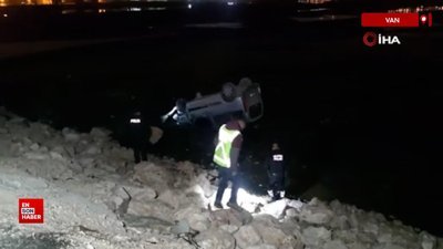 Van'da kamyonet göle uçtu