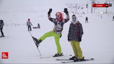 Erciyes Kayak Merkezi'ne ziyaretçi akını