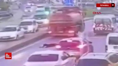 İstanbul Gaziosmanpaşa'da su tankerinin 15 yaşındaki kıza çarptığı anlar