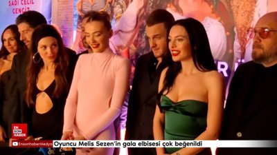 Oyuncu Melis Sezen'in gala elbisesi çok beğenildi