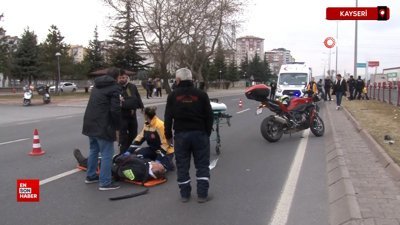 Kayseri'de motosikletin çarptığı yayayı hayata döndürmek için seferber oldular