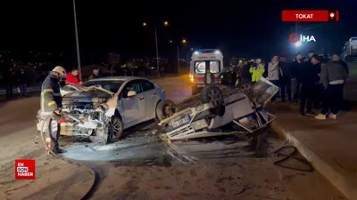 Tokat'ta Tofaş kazada demir yığınına döndü