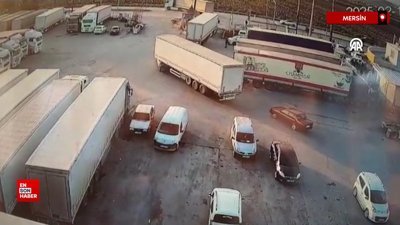 Mersin’de güvenlik kulübesine çarpan otomobilin sürücüsü yaralandı