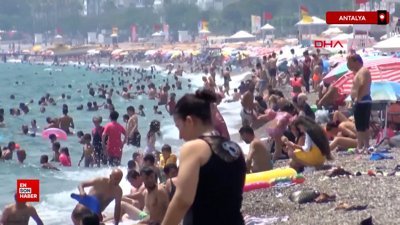 Antalya'da turizmde dört bayram sevinci