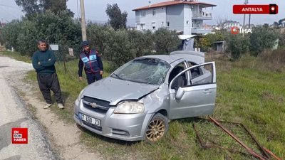 Antalya'da otomobil takla attı