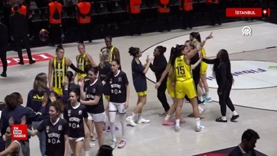 Beşiktaş'ı deviren Fenerbahçe, finale çıktı