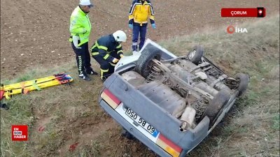 Çorum'da otomobil şarampole yuvarlandı