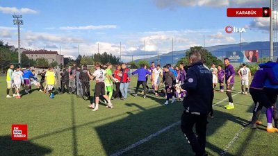 Karabük'te amatör maçta sinirler gerildi