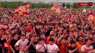 Galatasaray, 25. şampiyonluğunu kutluyor