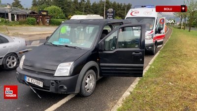 Bolu’da 3 araçlı zincirleme kaza