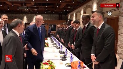 Cumhurbaşkanı Erdoğan, şampiyon Galatasaray'ı kabul etti