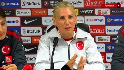 Necla Güngör Kıragası: Play-off şansımızı sürdürmek istiyoruz