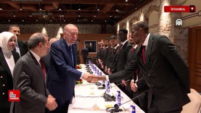 Özbek'ten Cumhurbaşkanı Erdoğan'a: Taraftar çıldırdı, Osimhen'i istiyorlar