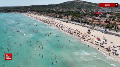 Çeşme’de sahiller bayramın ikinci gününde doldu