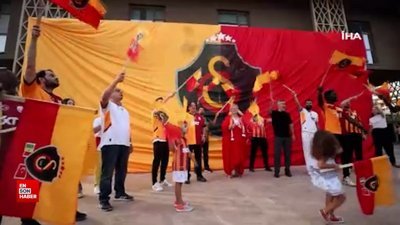 Galatasaray'ın 25. şampiyonluğu Senegal'de coşkuyla kutlandı