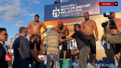 17. Sekapark Altın Kemer Yağlı Güreşleri'nde Orhan Okulu başpehlivan oldu