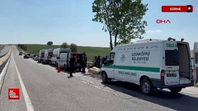 Edirne'de otomobil, ağaca çarptı
