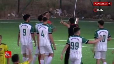 Afyonkarahisar'da son saniyede atılan gol sayılmayınca saha karıştı
