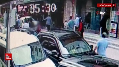 Gümüşhane’de 2 çocuk otomobilin altında kalmaktan son anda kurtuldu