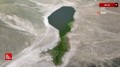 Bitlis’te Nemrut’un Kalp Gölü kuraklıkla küçülüyor