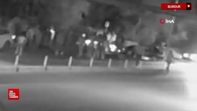 Burdur'da otomobil ile çarpışan motosiklet sürücüsü hayatını kaybetti