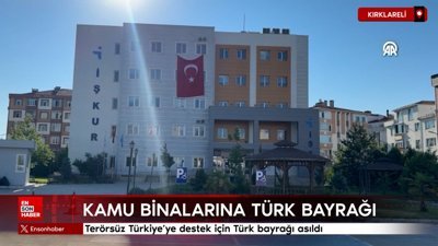 Kırklareli'de Terörsüz Türkiye'ye destek için Türk bayrağı asıldı