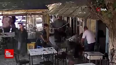 Manisa'da kahvehanede otururken kalp krizi geçiren adam öldü