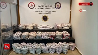 Samsun'da yastık kılıfları içine gizlenmiş 265 bin adet uyuşturucu hap ele geçirildi