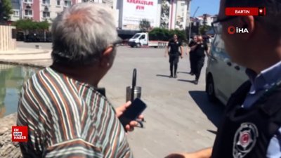 Bartın'da dolandırılmak üzere olan şahsı gazetecinin dikkati kurtardı