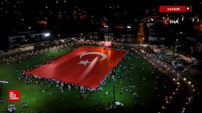 Dünyanın en büyük Türk bayrağı Kayseri'de yeniden açıldı