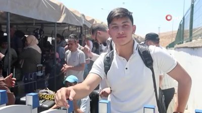 Çifte vatandaş Suriyelilerin ülkelerine giriş çıkışlarına izin verildi: Cilvegözü'nde yoğunluk arttı