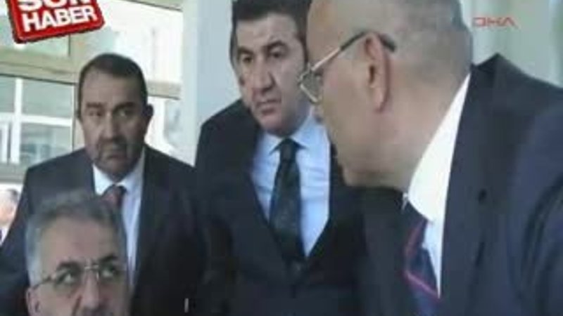 Bakandan gümrük müdürüne fırça
