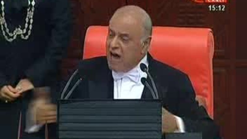TBMM'de oturuma ara verdiren Ak Parti BDP kavgası