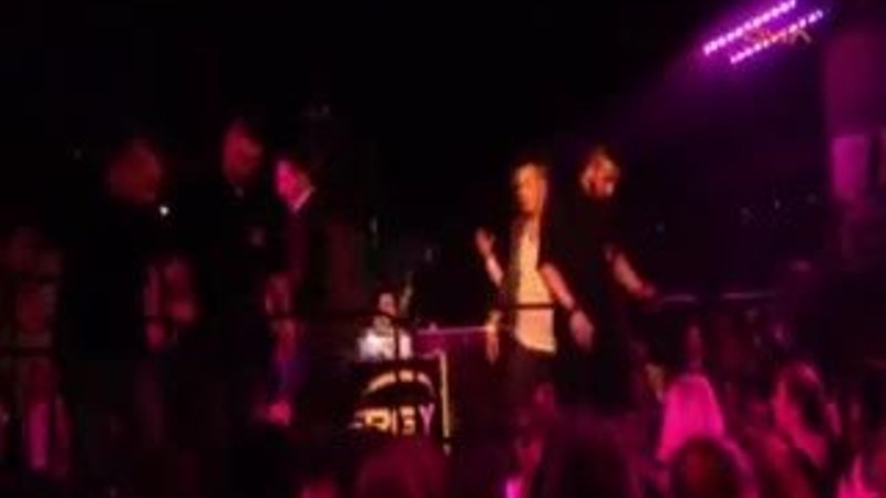 Akalın'ı Münih'te kızdırıp sahneyi terk ettiren olay