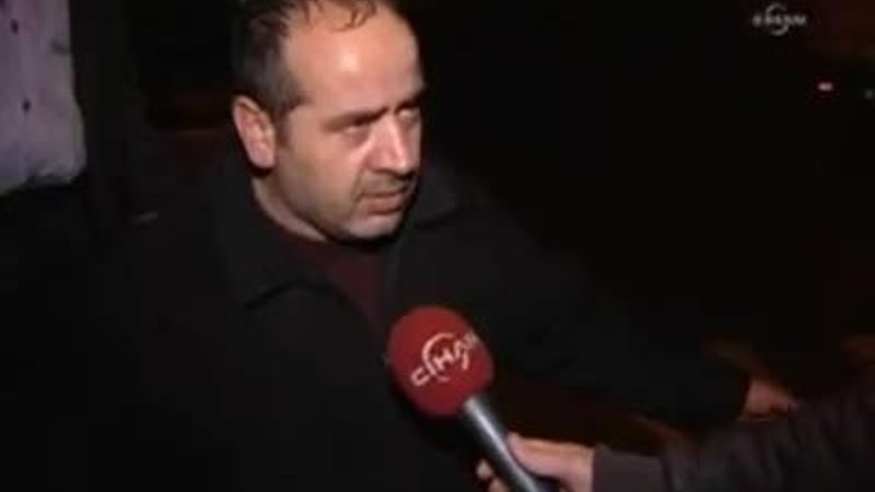 Taksi durağına bıçaklı sopalı saldırı