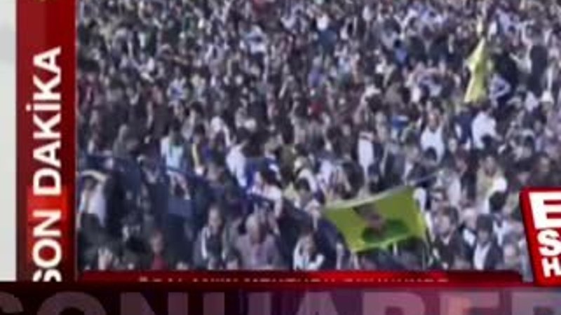 Sırrı Süreyya Önder Nevruz alanını coşturdu