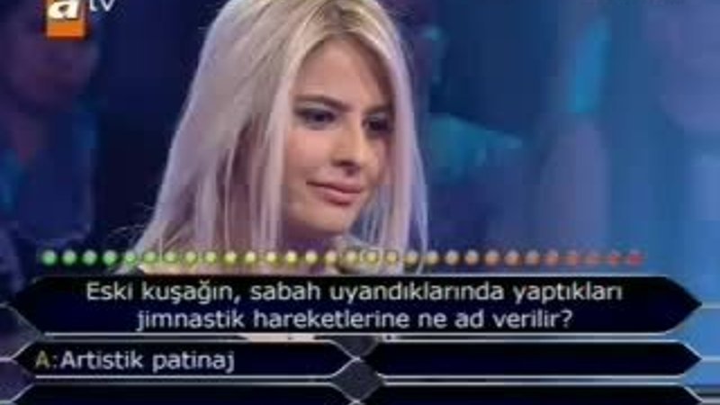 Kenan Işık sarışın yarışmacıya laf soktu 