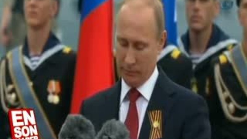 Putin ilk kez Kırım'da