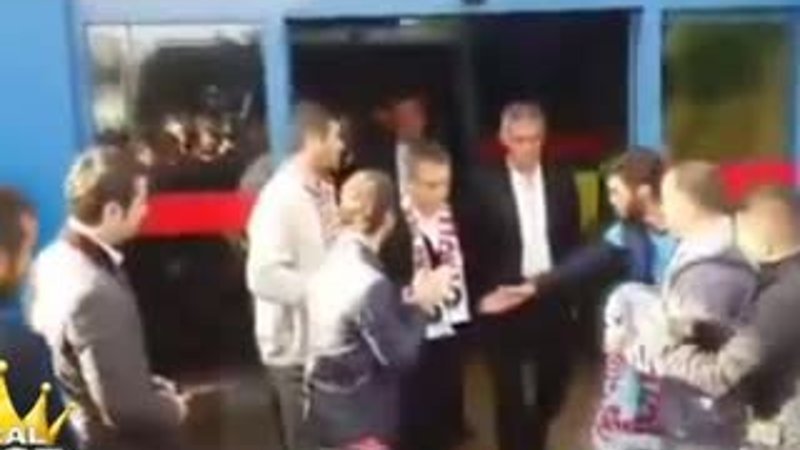 Ersun Yanal Trabzon'da