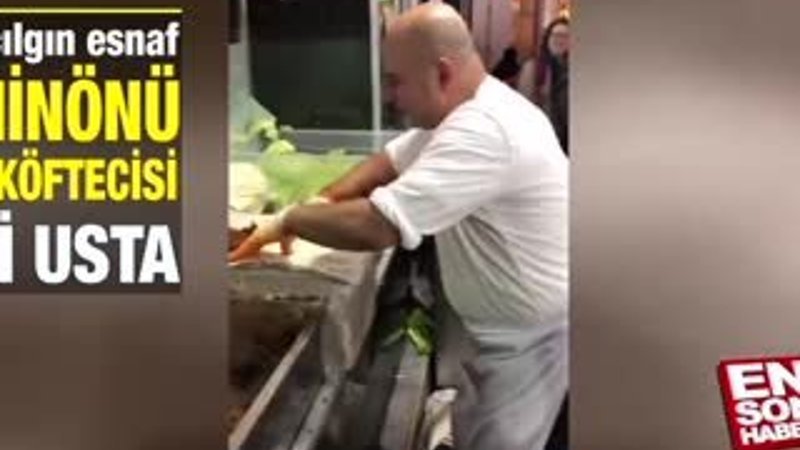 Bir çılgın esnaf: Eminönü çiğ köftecisi Ali Usta