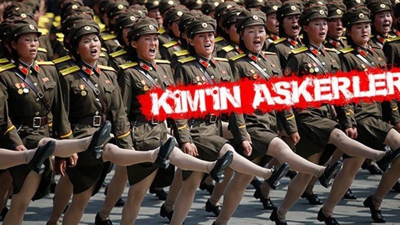 Kuzey Kore'de Güneş Günü töreni