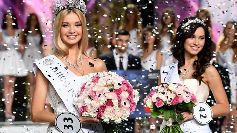 Rusya'nın en güzel kızı seçildi