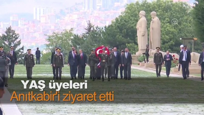 YAŞ üyeleri Anıtkabir'i ziyaret etti